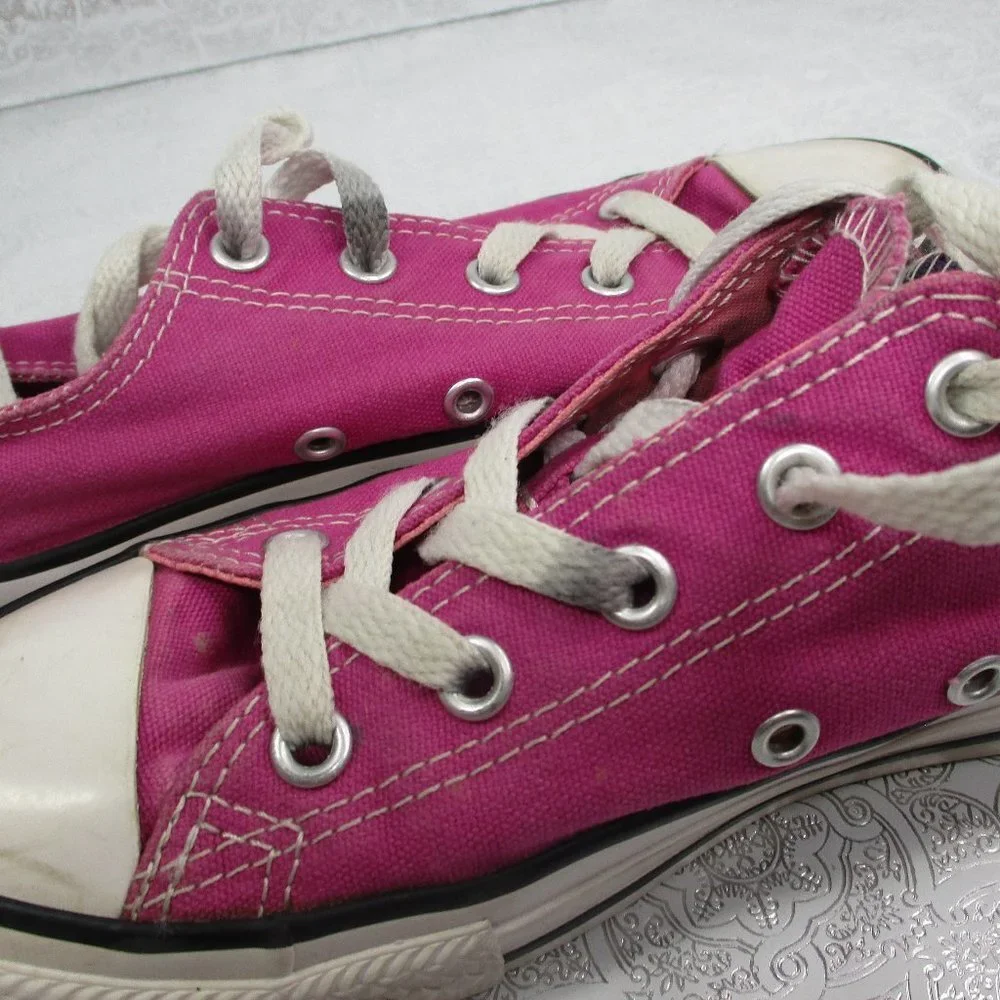 CONVERSE Pink Tennis Shoes Size 1